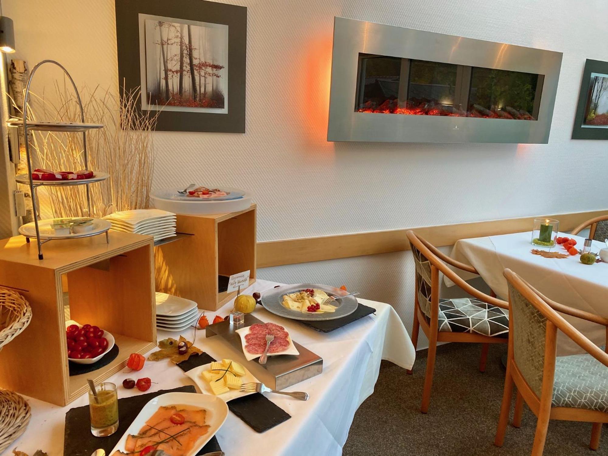 Landhotel Fasanenhof Eschwege Bagian luar foto