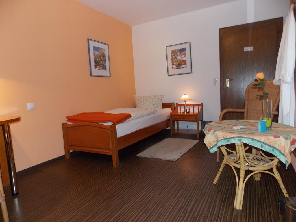 Landhotel Fasanenhof Eschwege Ruang foto
