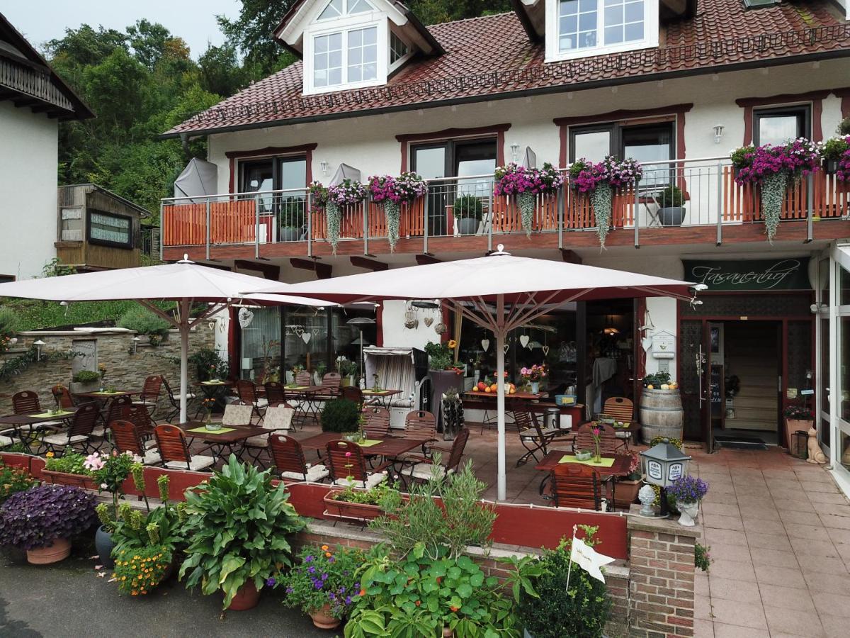 Landhotel Fasanenhof Eschwege Bagian luar foto